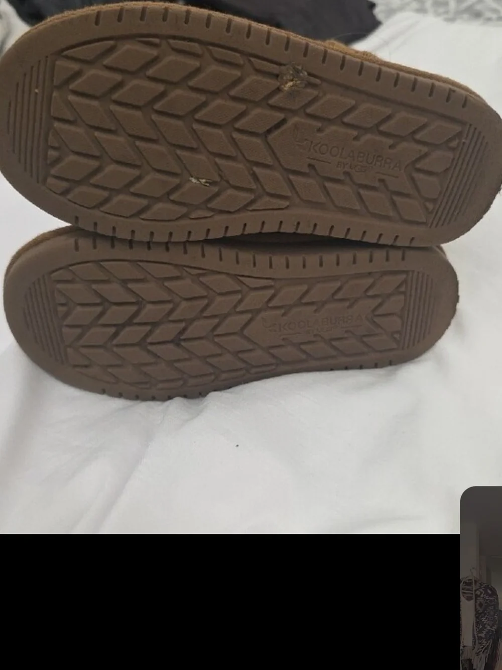 UGG Australia Fame Chestnut Suede Shearling Boots Toddler Size 6